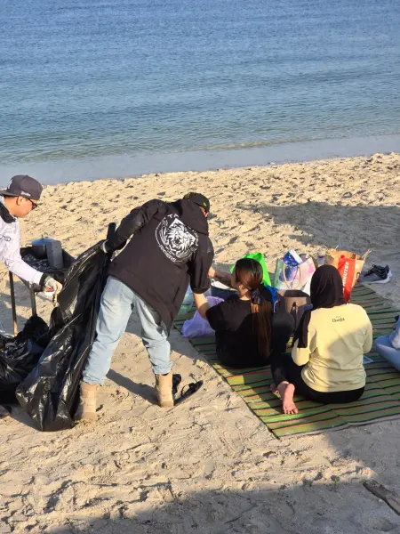 Riding with Purpose | The RAK (Random Act of Kindness) Coastal Clean-Up