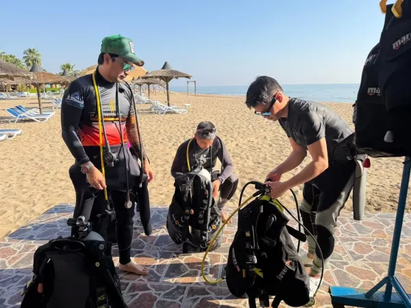 Asphalt to Ocean | The R&R Scuba Ride