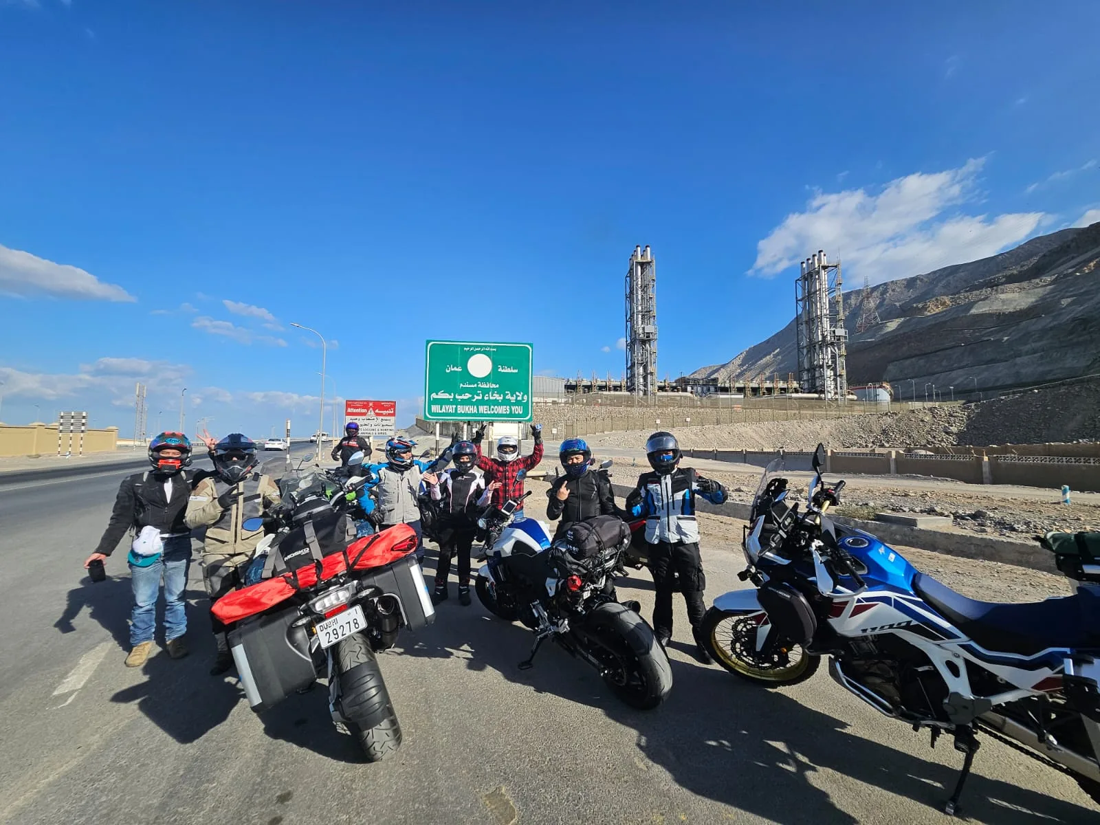 Chasing Dolphins & Desert Coastlines | Epic Musandam Tour